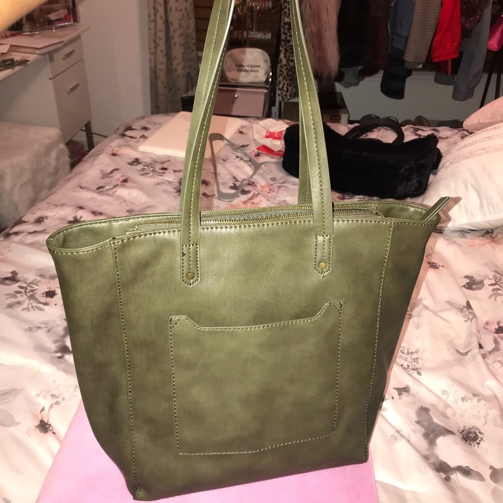 Universal Thread  Shoulder Bag